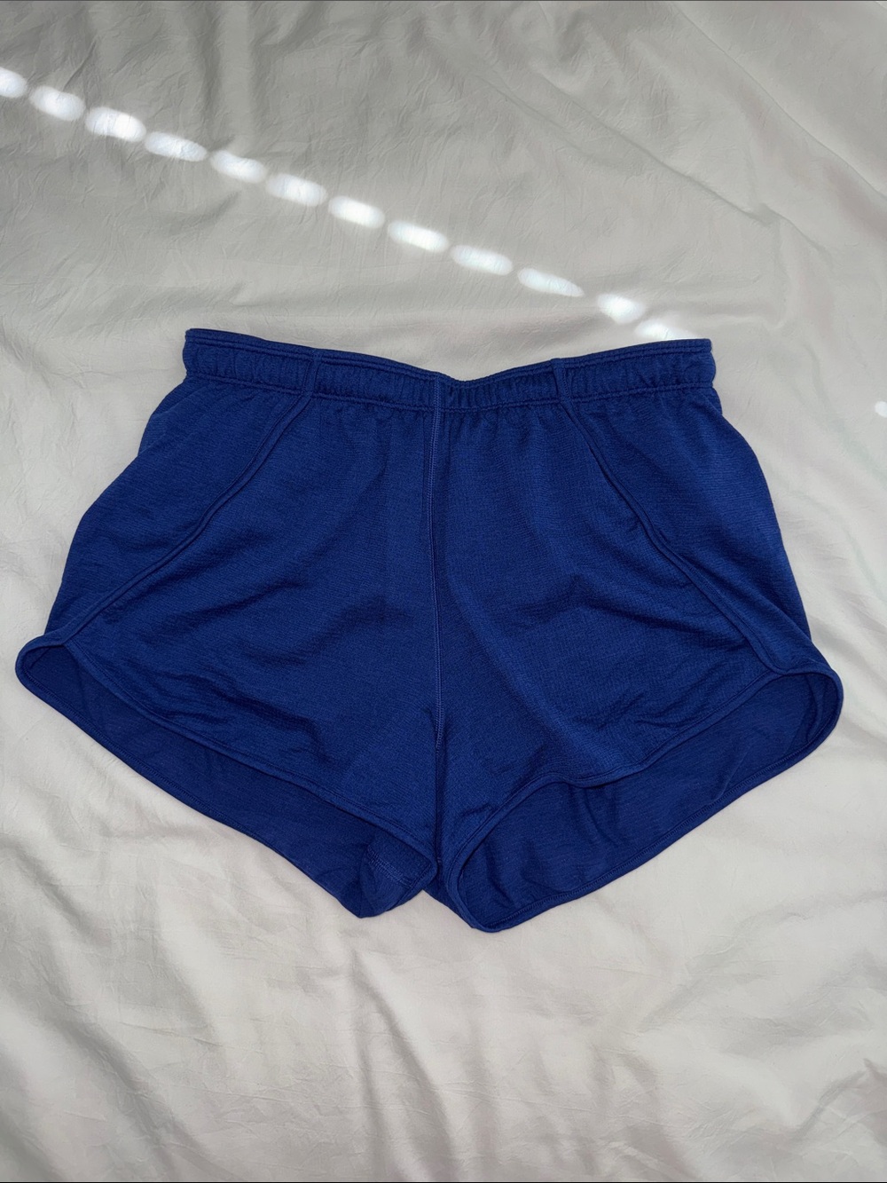 Lululemon athletica Deep Blue Women’s Swiftly Shorts